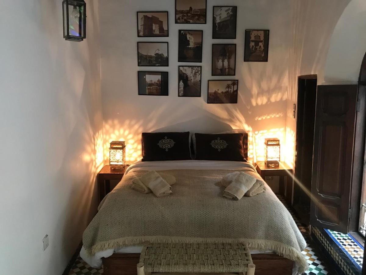 Riad Boujloud Fez Buitenkant foto