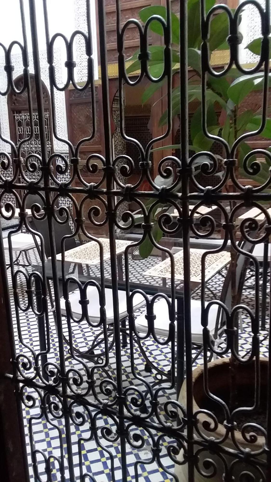 Riad Boujloud Fez Buitenkant foto