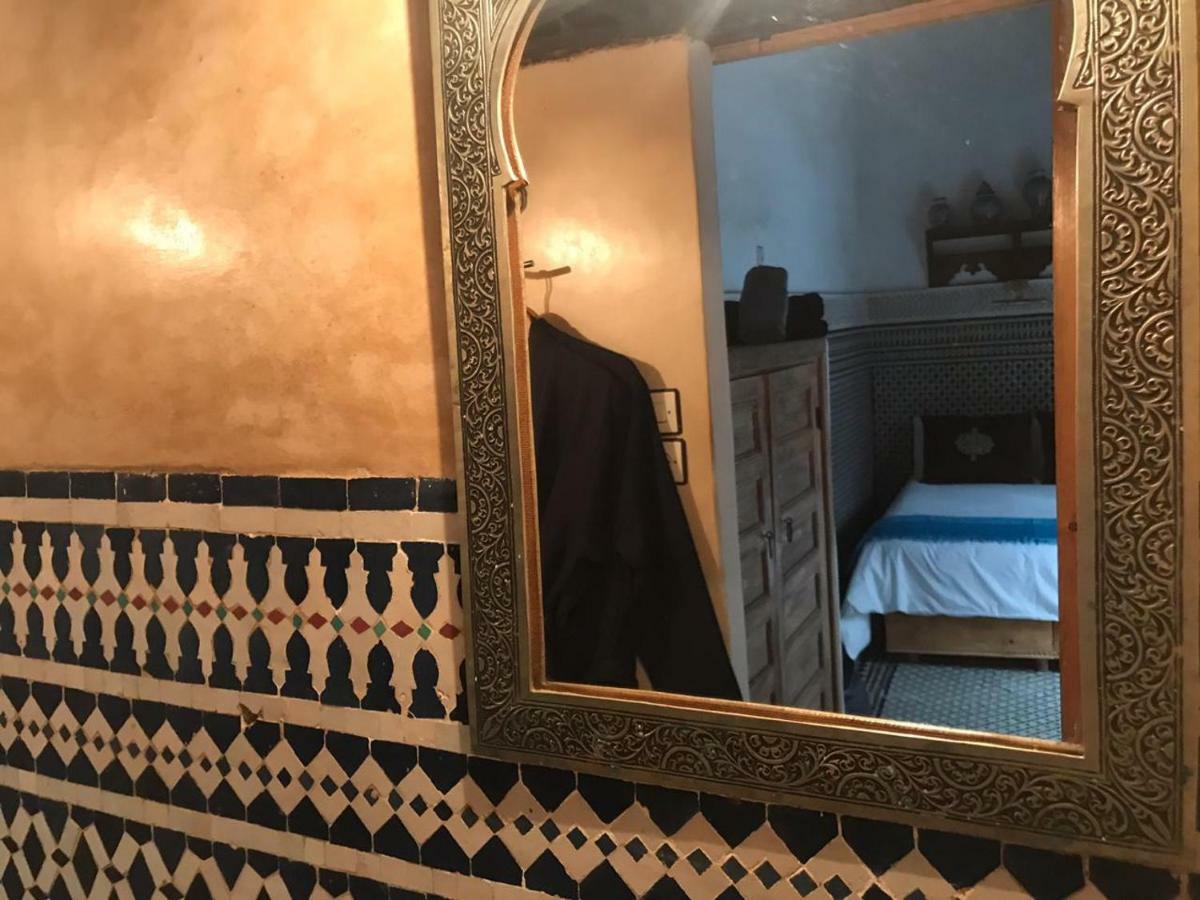 Riad Boujloud Fez Buitenkant foto